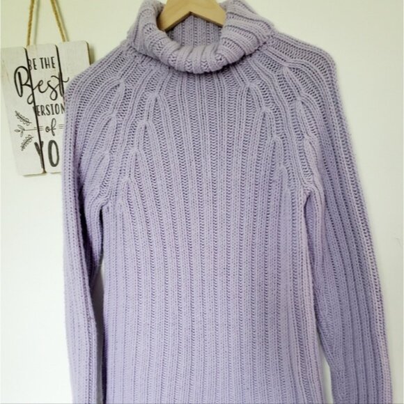 Express Lilac Turtleneck Pullover Sweater Size Large - Picture 6 of 9
